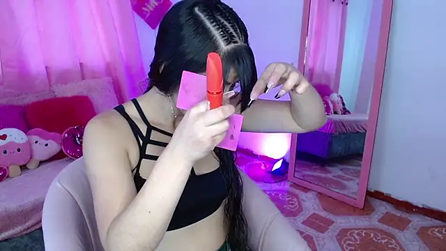 eimmy01 online show from February 11, 2026, 12:10 pm