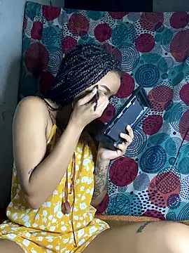 Meriida online show from April 11, 2026, 5:45 am