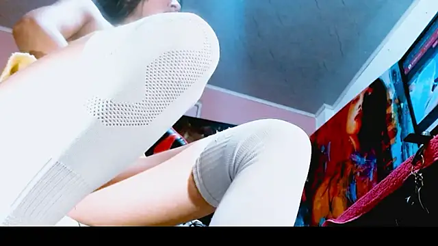 SweetCandyDemony online show from February 3, 2026, 2:21 am