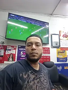 mago vive online show from February 17, 2026, 8:37 pm