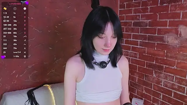 Snapshot of LisaBunnyy chatting on February 21, 2026, 6:53 pm LisaBunnyy online show from February 21, 2026, 6:53 pm