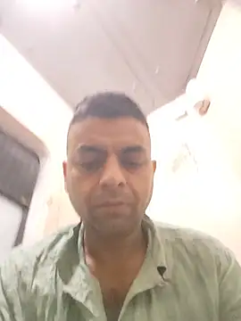 ashleellaunda7582 online show from July 5, 2026, 10:50 pm