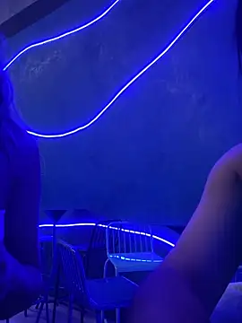 bebitas2  online show from April 27, 2026, 12:08 am