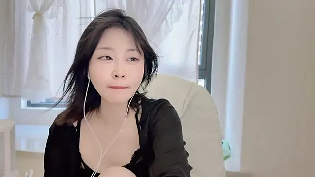 Onefiona online show from July 8, 2026, 7:24 am