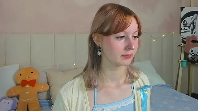 Snapshot of AdeleSilvy chatting on July 1, 2026, 1:51 am AdeleSilvy online show from July 1, 2026, 1:51 am