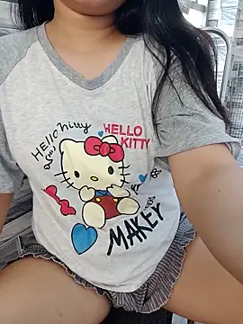 EnzxMoon02 online show from May 22, 2026, 5:14 am