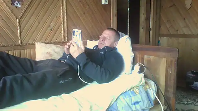 Ivan9iutt online show from July 12, 2026, 7:32 am