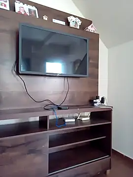 vacuoshat online show from January 10, 2026, 6:42 pm