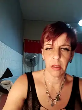 Juguetonafogosa5 online show from April 5, 2026, 4:53 am