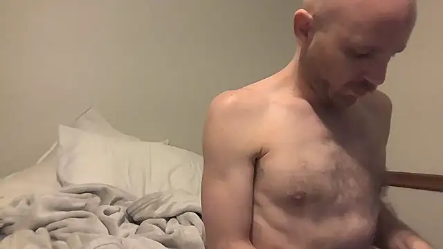 FrankieFuckMe online show from February 3, 2026, 6:40 am