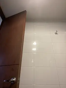 UrbanHeatXx online show from January 14, 2026, 9:42 pm