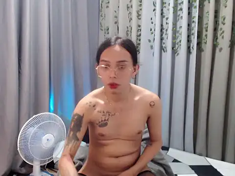 LOVELYMAYUMIE online show from December 14, 2024, 2:53 pm