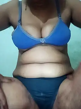 Snapshot of sexyqueen558 chatting on February 12, 2026, 11:44 pm sexyqueen558 online show from February 12, 2026, 11:44 pm