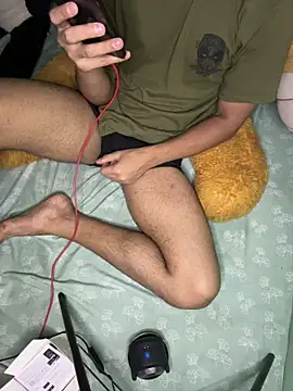 urfuckbunny online show from April 29, 2026, 6:25 pm