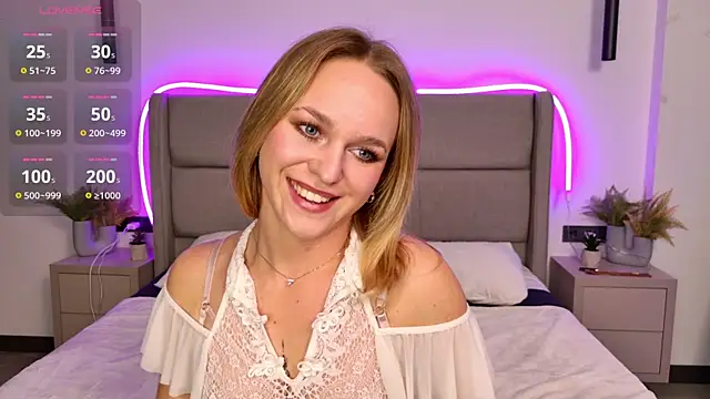 Snapshot of Ellis_Blossom chatting on February 5, 2026, 8:41 am Ellis Blossom online show from February 5, 2026, 8:41 am