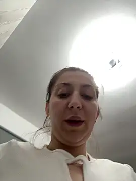 Snapshot of dalia0710 chatting on April 27, 2026, 8:40 pm dalia0710 online show from April 27, 2026, 8:40 pm