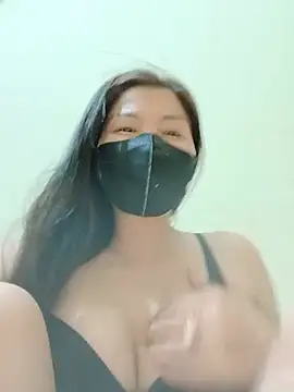 Lyly-68688 online show from June 2, 2026, 2:19 pm