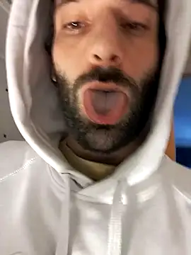 Snapshot of richgood49 chatting on February 17, 2026, 10:45 am richgood49 online show from February 17, 2026, 10:45 am