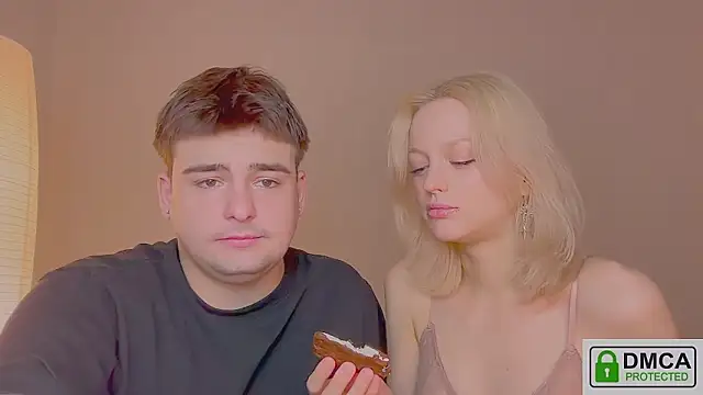 your molly mark  online show from March 6, 2026, 11:12 pm