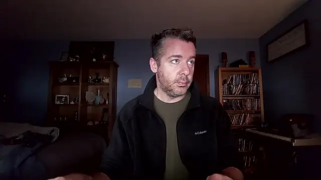 Snapshot of chrisw8140 chatting on January 18, 2026, 5:06 pm chrisw8140 online show from January 18, 2026, 5:06 pm