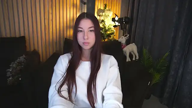 Snapshot of LeilaCrosss chatting on January 12, 2026, 2:11 pm LeilaCrosss online show from January 12, 2026, 2:11 pm