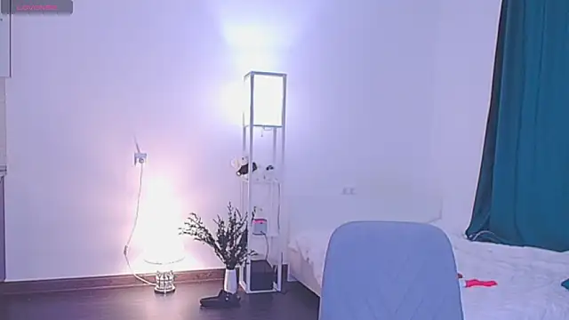 sailormoon666  online show from April 27, 2026, 9:57 pm