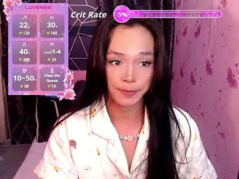 Snapshot of mariadeluxe chatting on June 15, 2026, 7:49 pm mariadeluxe online show from June 15, 2026, 7:49 pm