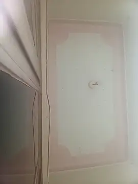 PatriciaVen online show from March 25, 2026, 6:19 am