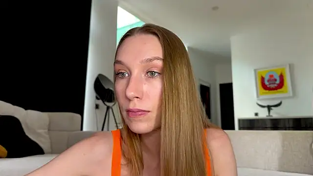 Linaspicee online show from February 14, 2026, 5:15 am