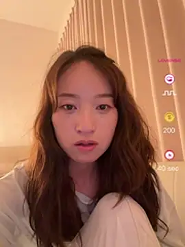 Snapshot of wenwenyaa chatting on June 17, 2026, 2:18 pm wenwenyaa online show from June 17, 2026, 2:18 pm