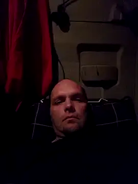 Ivan9999k online show from February 9, 2026, 7:18 pm