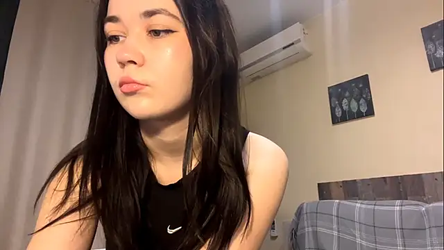 Snapshot of ArleanDemicco chatting on January 14, 2026, 12:11 pm ArleanDemicco online show from January 14, 2026, 12:11 pm