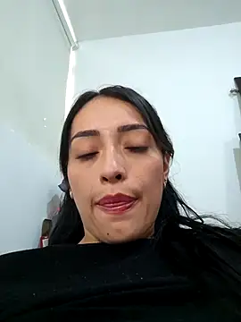 Snapshot of anny_bianchy chatting on March 24, 2026, 3:17 pm anny bianchy online show from March 24, 2026, 3:17 pm