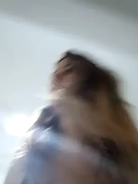 Didi2081 online show from February 7, 2026, 2:21 pm