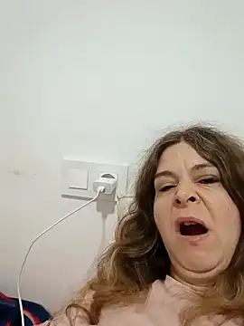 Didi2081 online show from March 26, 2026, 1:22 am