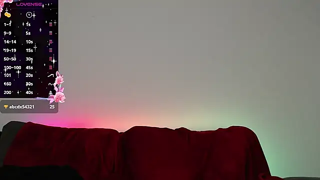 Snapshot of Mia_lou05 chatting on February 11, 2026, 9:03 am Mia lou05 online show from February 11, 2026, 9:03 am