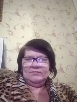 NysiOlsen online show from February 9, 2026, 5:50 pm