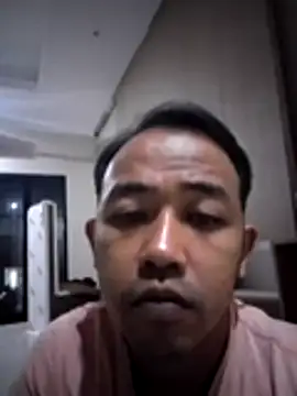 Snapshot of Rizal892189 chatting on January 12, 2026, 8:14 pm Rizal892189 online show from January 12, 2026, 8:14 pm