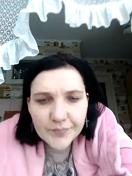 KarolinaRich1 online show from January 13, 2026, 1:05 pm