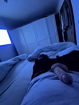 franzus122 online show from January 12, 2026, 11:43 pm