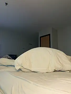 tastemecaroline online show from March 1, 2026, 7:32 am