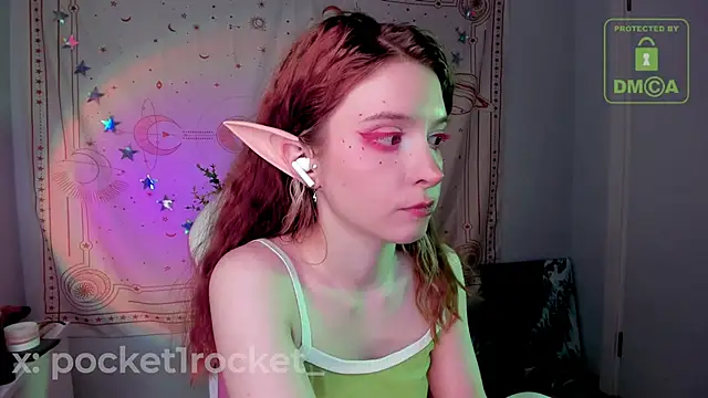 Snapshot of _PocketRocket_ chatting on October 15, 2025, 11:05 pm PocketRocket online show from October 15, 2025, 11:05 pm