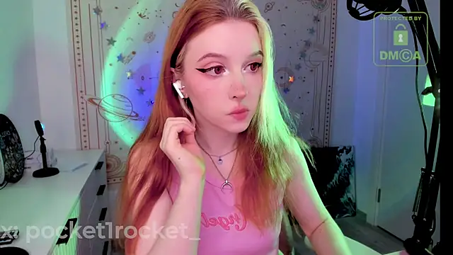 Snapshot of _PocketRocket_ chatting on May 9, 2026, 12:38 am PocketRocket online show from May 9, 2026, 12:38 am