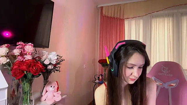 MarcelaBlas online show from February 10, 2026, 1:59 pm