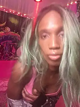 Snapshot of dianagonewild chatting on January 15, 2026, 1:05 pm dianagonewild online show from January 15, 2026, 1:05 pm