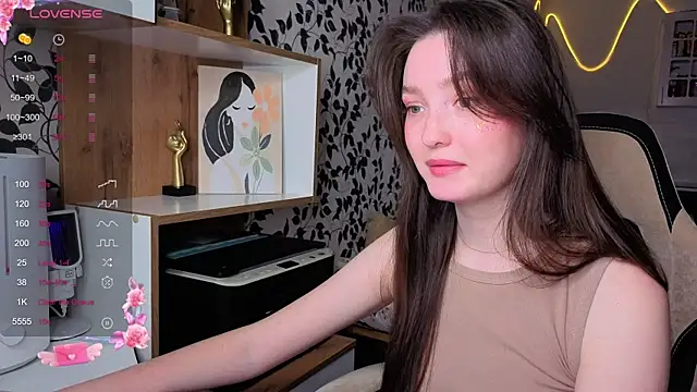 Fairy m00n  online show from March 24, 2026, 11:26 am