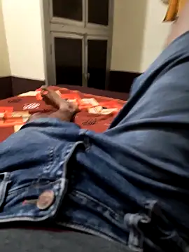 Hottlund6 online show from April 8, 2026, 1:00 pm