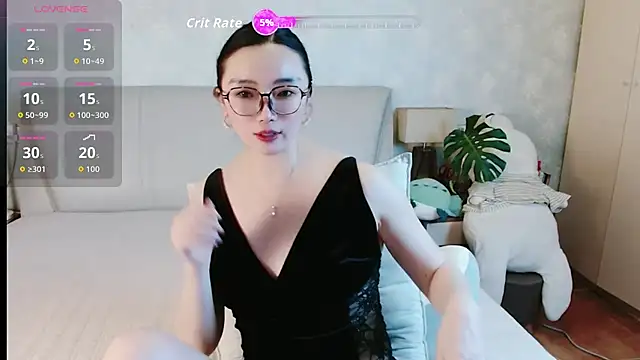 awayaya online show from April 13, 2026, 10:43 am