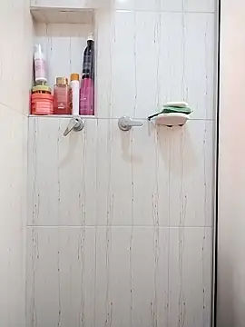 niiix 01 online show from March 9, 2026, 7:18 pm