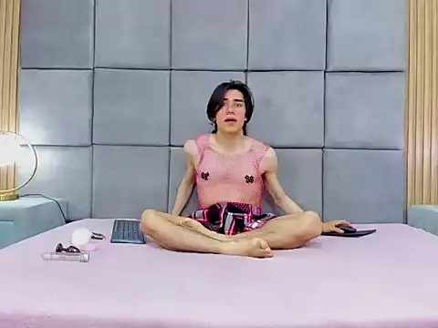 yu yang69 online show from January 14, 2026, 1:17 pm